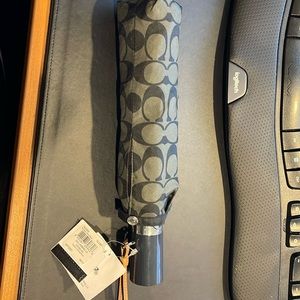 Coach signature Mini Umbrella Black Logo/Grey NWT